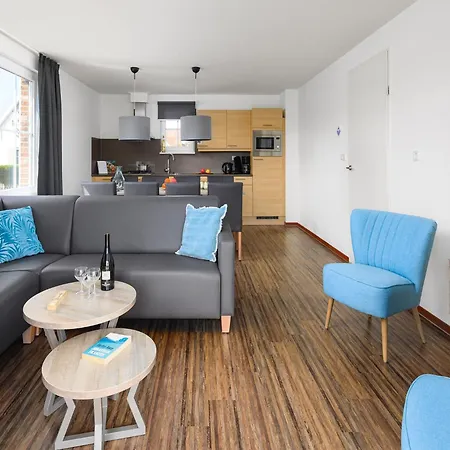 Villa Luxurious Detached With 3 Bathrooms, In De Maasduinen Arcen
