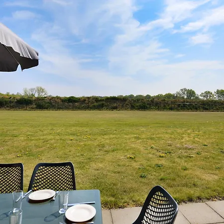 Luxurious Detached With 3 Bathrooms, In De Maasduinen Villa Arcen